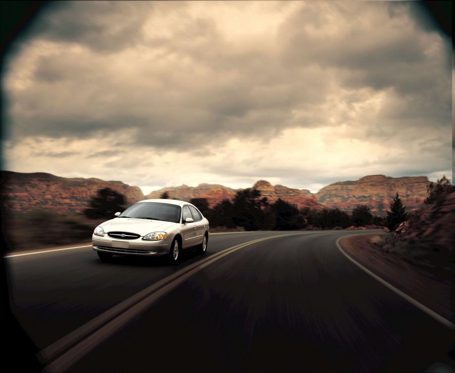  Ford Taurus 2000 года  (фото 50 из 92)
